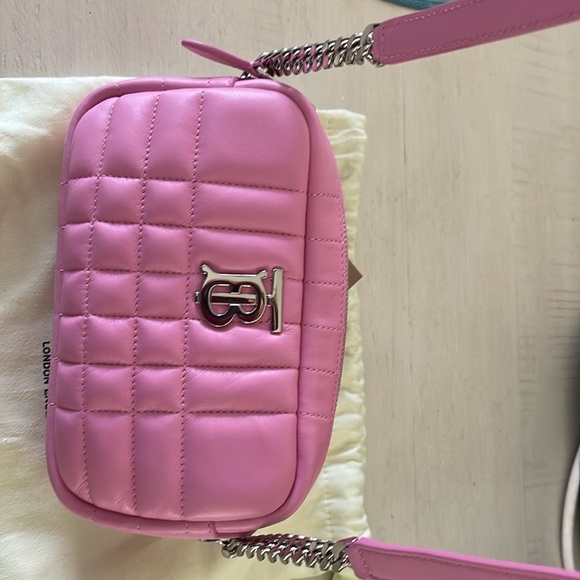 Burberry mini Lola camera bag - Picture 3 of 7